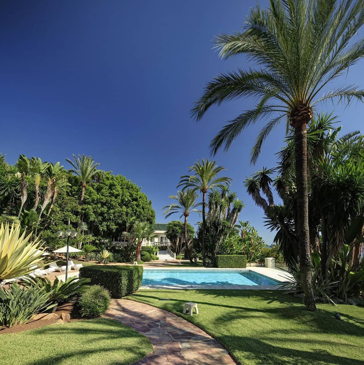 12 slaapkamer Villa te koop in Marbella - € 10.000.000 (Ref: 9747256)
