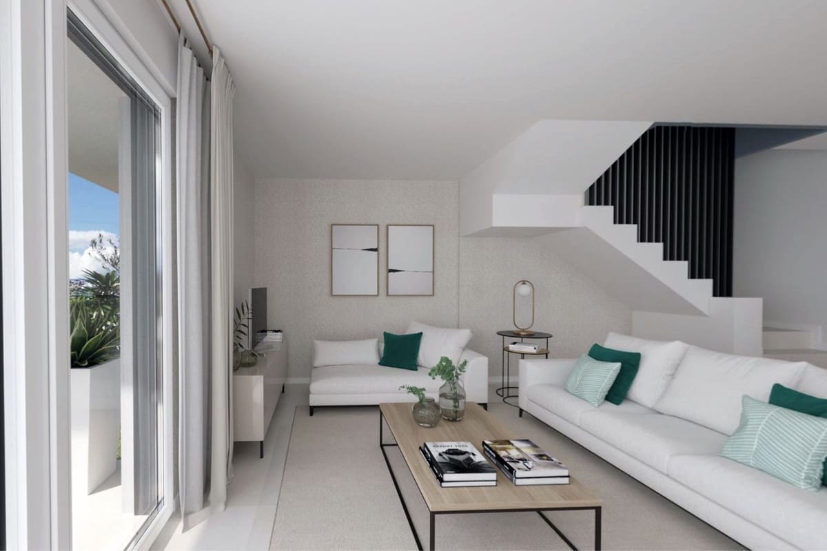 Pareado de 3 habitaciones en La Cala de Mijas en venta - 890.000 € (Ref: 9795555)