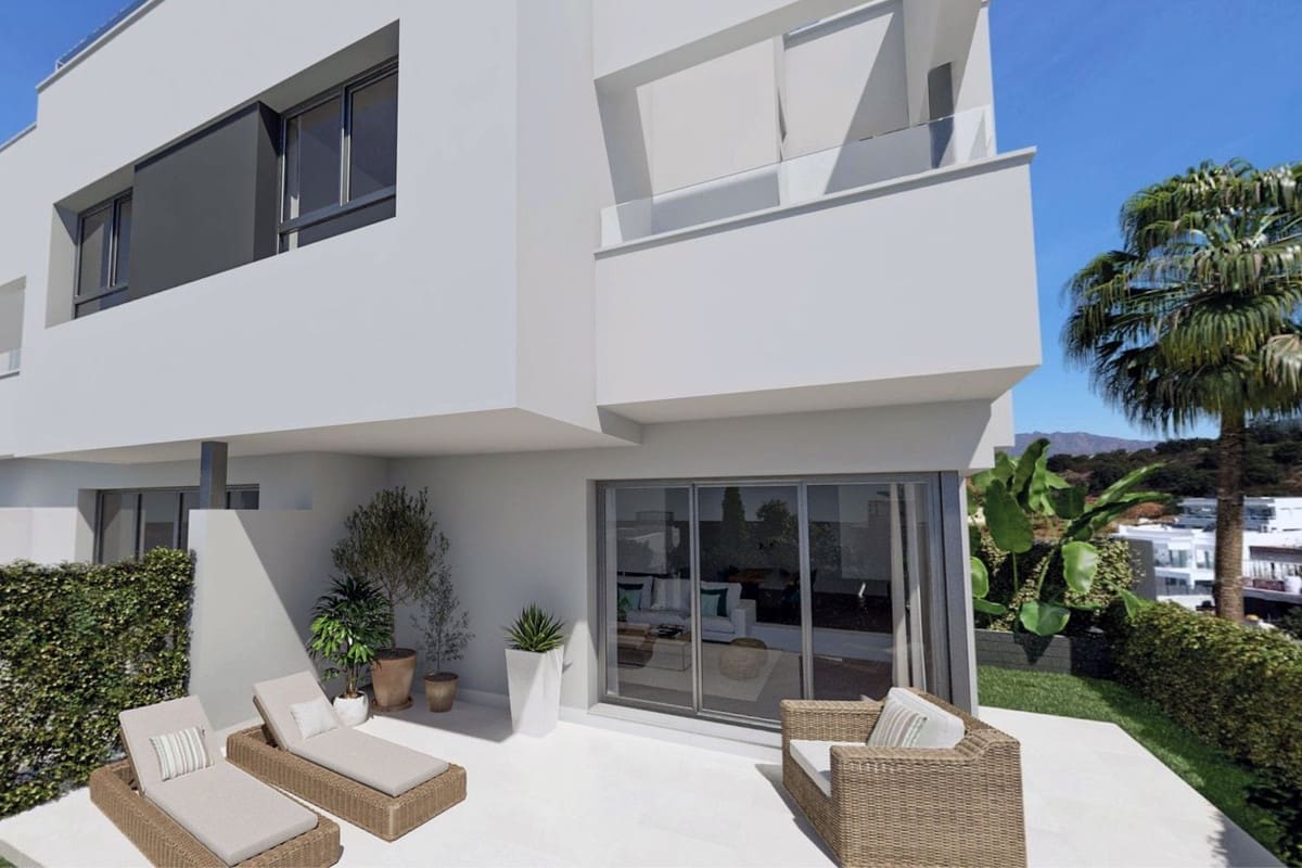 Pareado de 3 habitaciones en La Cala de Mijas en venta - 890.000 € (Ref: 9795555)