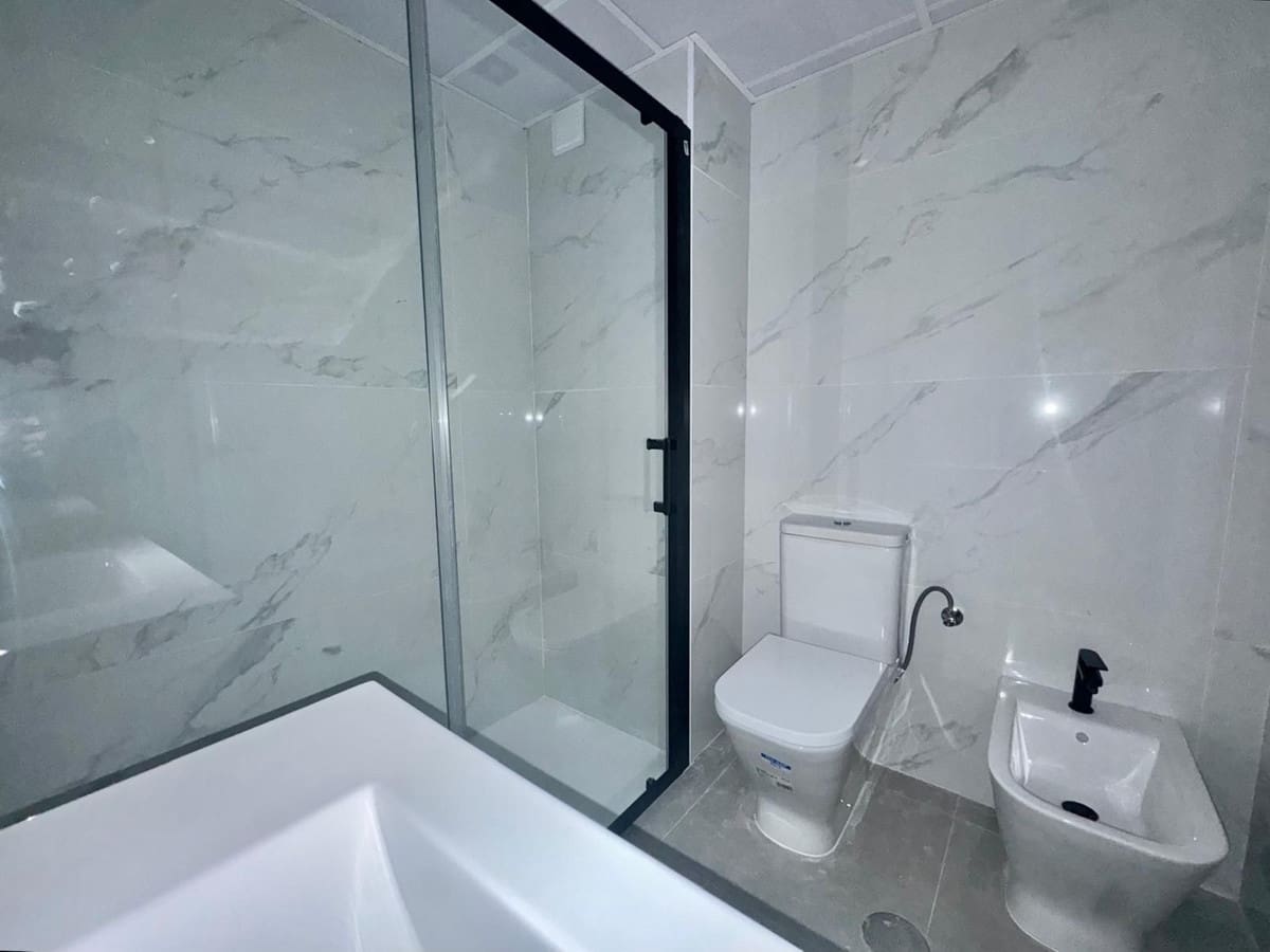 4 quarto Apartamento para venda em Malaga cidade - 398 000 € (Ref: 9795559)