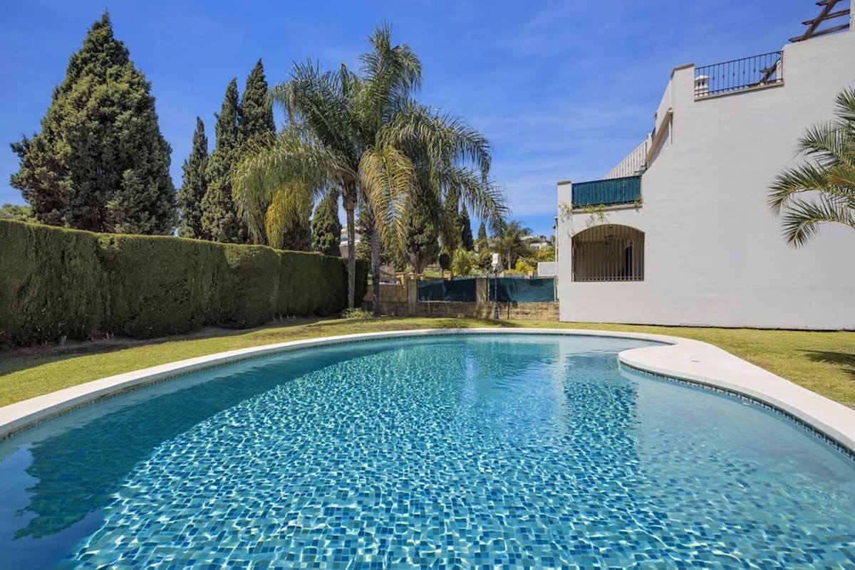 3 slaapkamer Huis te koop in Marbella - € 849.000 (Ref: 9838593)