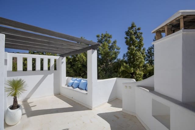 2 soveværelse Byhus til salg i Calahonda, Mijas med swimmingpool - € 432.500 (Ref: 9838594)