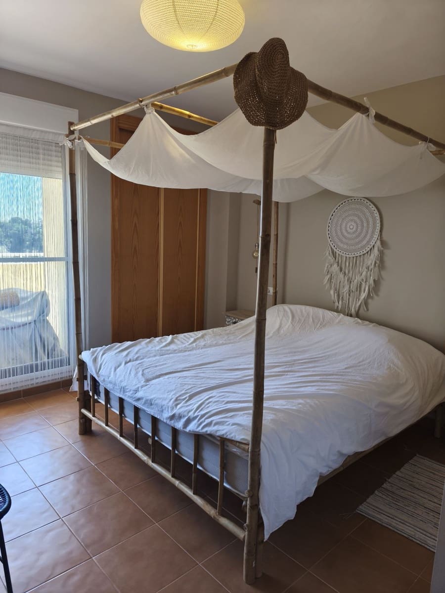 2 bedroom Apartment for sale in Calahonda with pool garage - € 325,000 (Ref: 9877510)