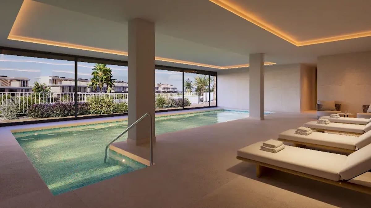 2 Zimmer Apartment zu verkaufen in Estepona - 539.000 € (Ref: 9877511)