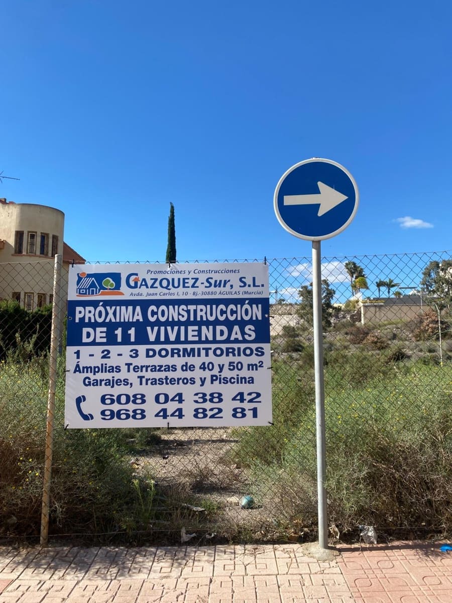 2 makuuhuone Huoneisto myytävänä paikassa Aguilas mukana 
autotalli - 280 000 € (Ref: 9626208)