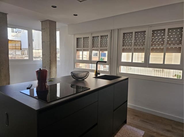 3 makuuhuone Asunto vuokrattavana paikassa Aguilas - 2 000 € (Ref: 9626212)