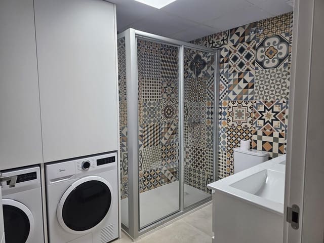 3 makuuhuone Asunto vuokrattavana paikassa Aguilas - 2 000 € (Ref: 9626212)