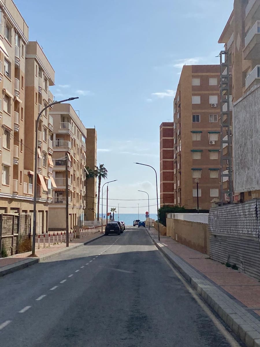 Piso de 3 habitaciones en Aguilas en venta con piscina garaje - 270.000 € (Ref: 9626220)
