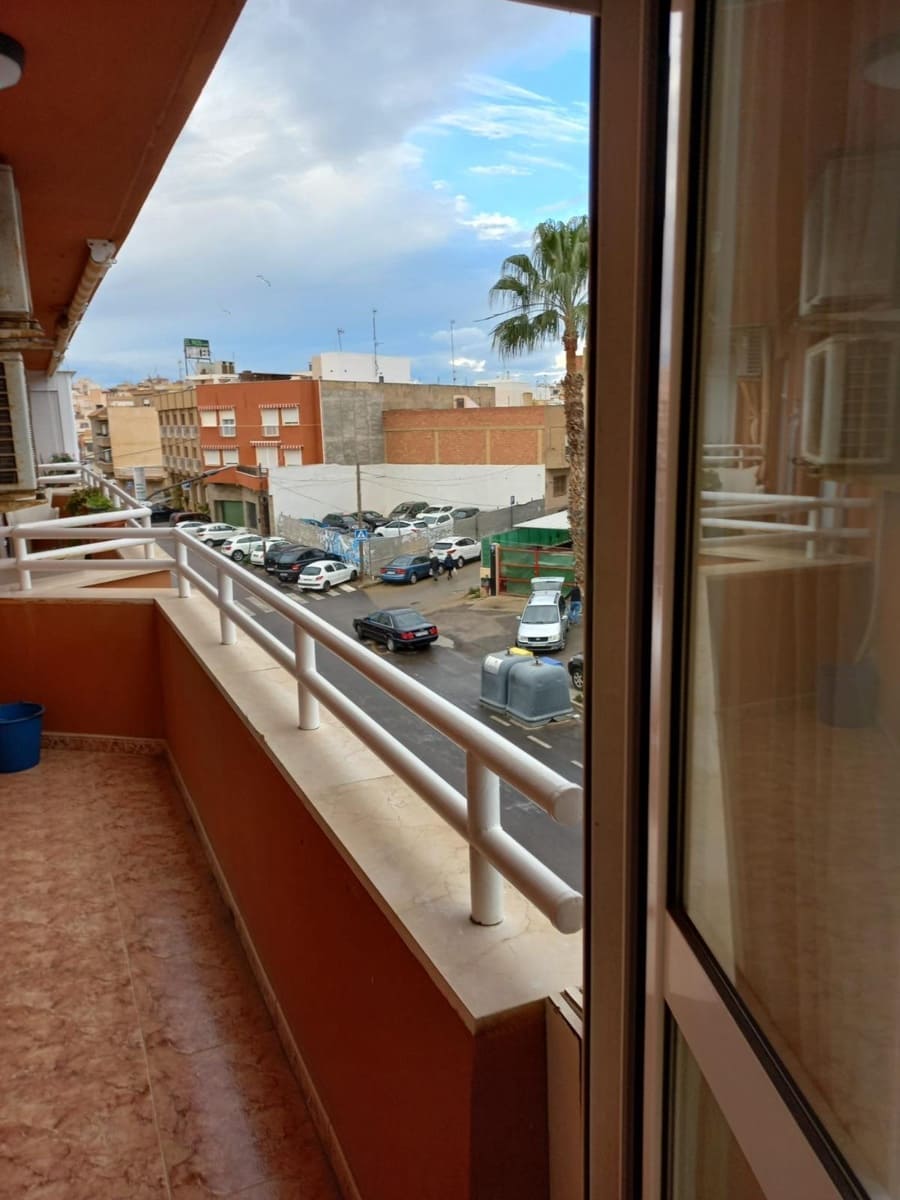 2 bedroom Apartment for sale in Aguilas with garage - € 135,000 (Ref: 9634250)