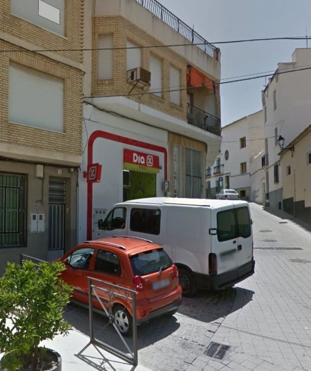 Commercial for sale in Velez-Rubio - € 170,000 (Ref: 9659435)