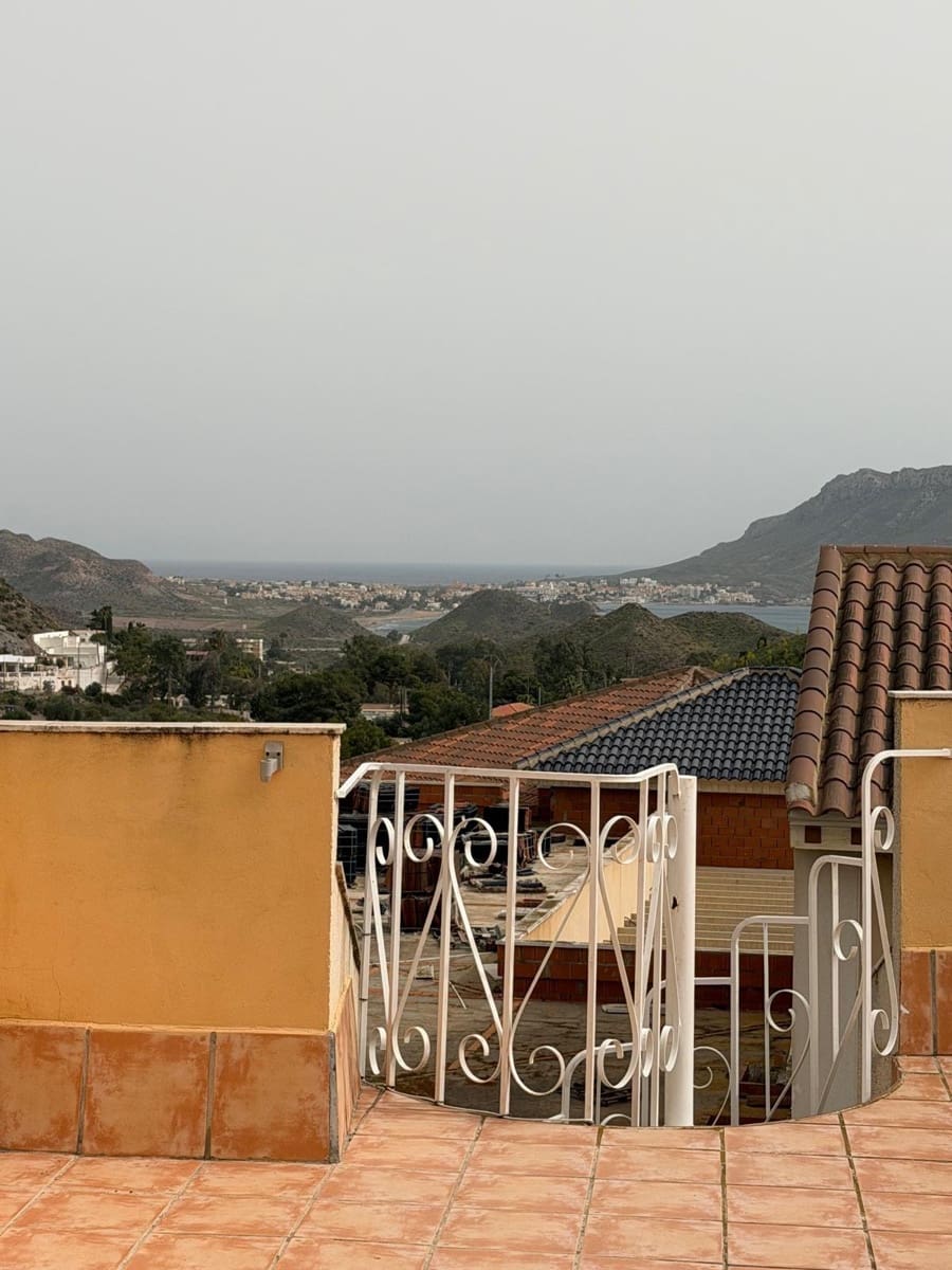 Apartamento de 2 habitaciones en Aguilas en venta con piscina - 90.000 € (Ref: 9659436)