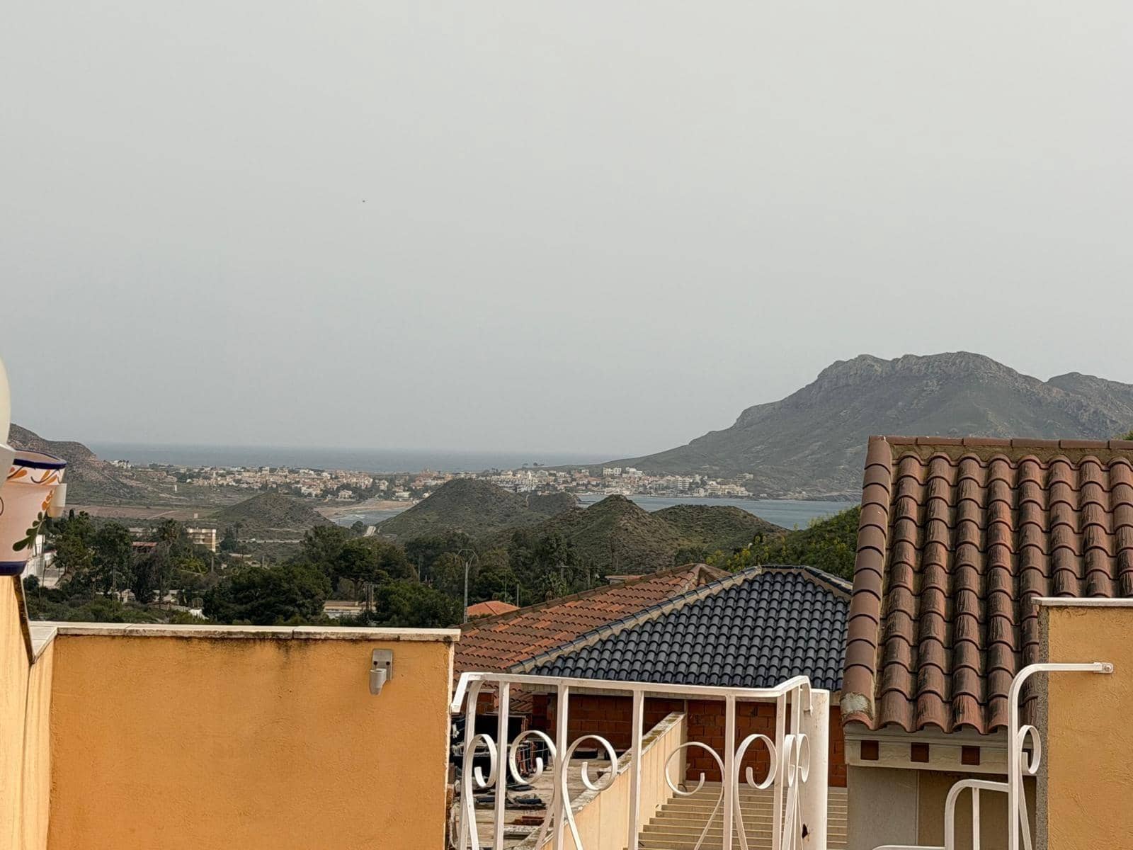 Apartamento de 2 habitaciones en Aguilas en venta con piscina - 90.000 € (Ref: 9659436)