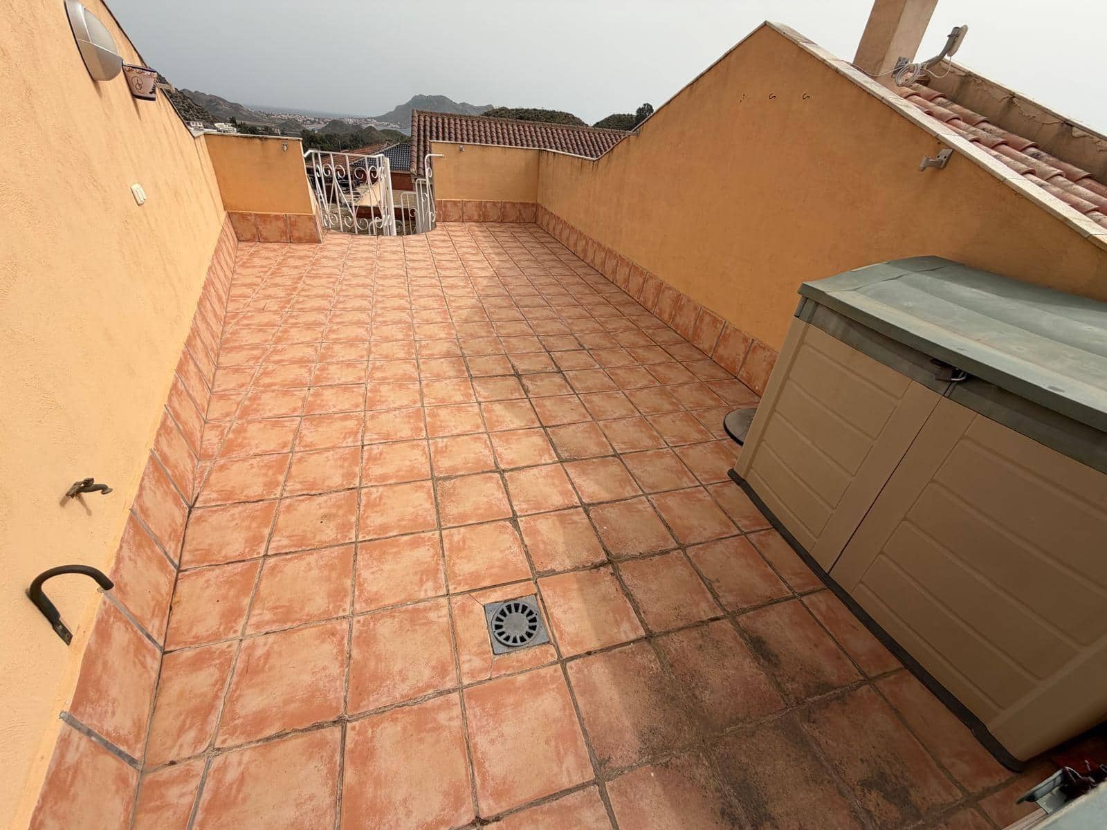 Apartamento de 2 habitaciones en Aguilas en venta con piscina - 90.000 € (Ref: 9659436)