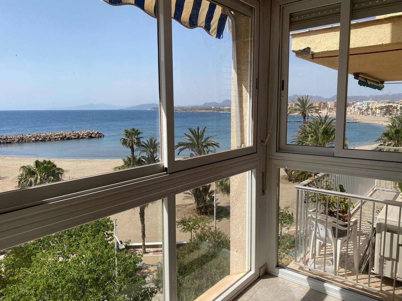 3 bedroom Flat for rent in Aguilas - € 2,250 (Ref: 9761985)