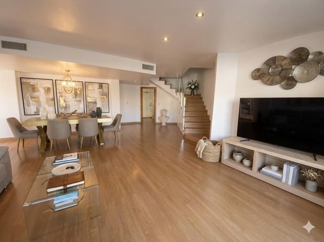 3 soveværelse Rækkehus til salg i Aguilas med swimmingpool garage - € 327.000 (Ref: 9761986)