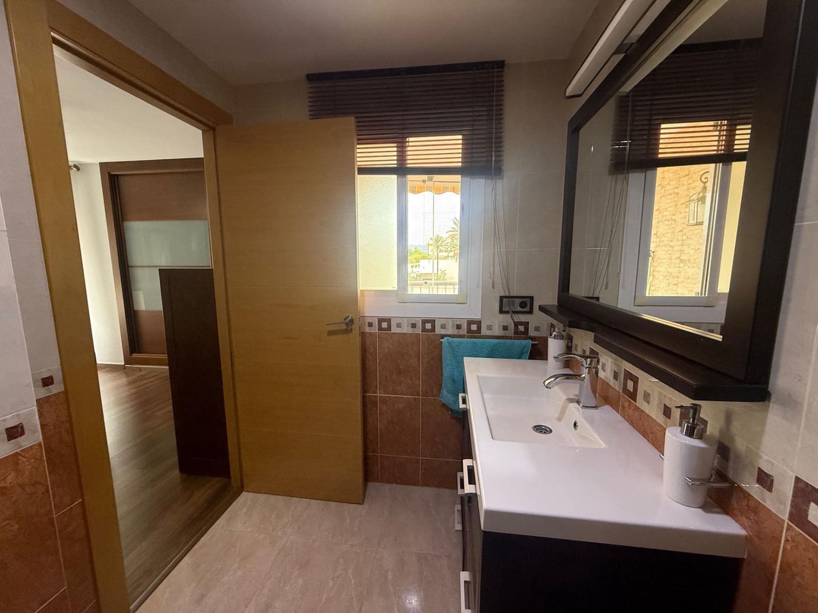 Appartement de 4 chambres à louer à Aguilas avec piscine garage - 800 € (Ref: 9806469)