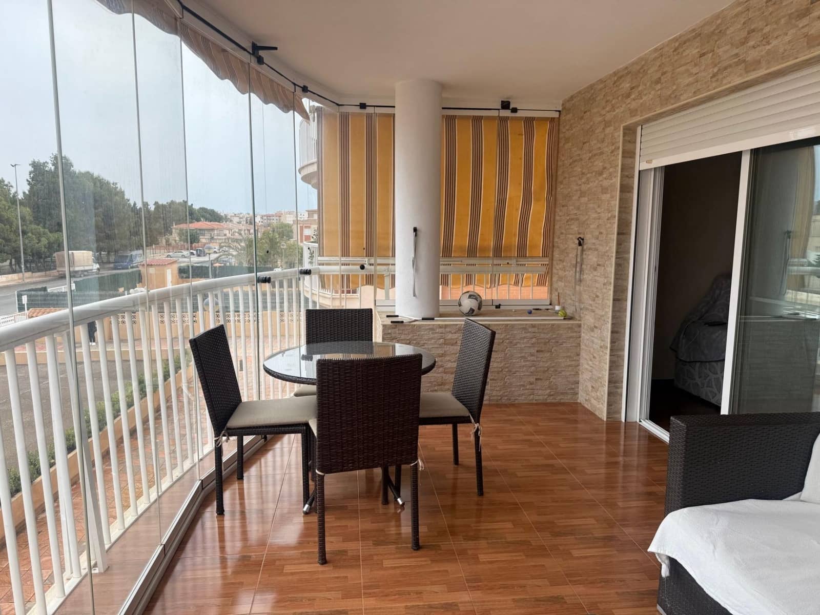 Appartement de 4 chambres à louer à Aguilas avec piscine garage - 800 € (Ref: 9806469)