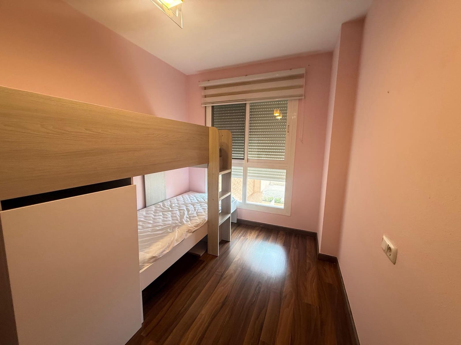 Appartement de 4 chambres à louer à Aguilas avec piscine garage - 800 € (Ref: 9806469)