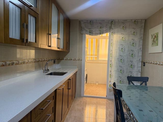 Appartement de 4 chambres à louer à Aguilas avec piscine garage - 800 € (Ref: 9806469)
