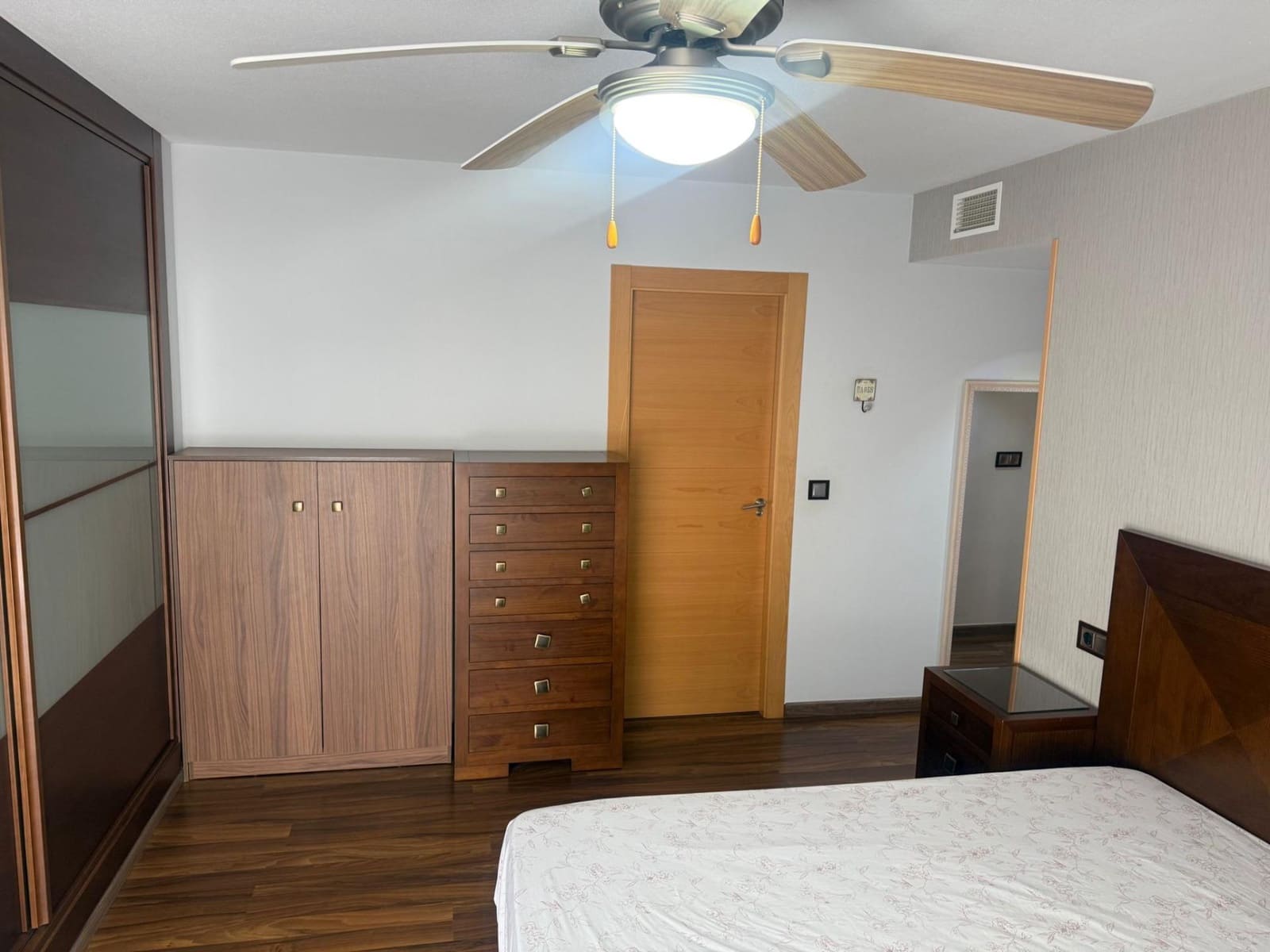 Appartement de 4 chambres à louer à Aguilas avec piscine garage - 800 € (Ref: 9806469)