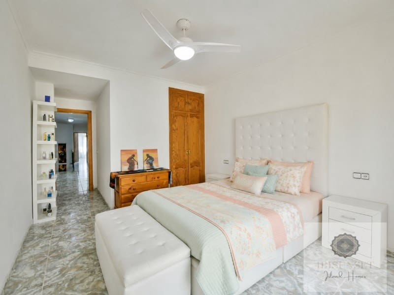 4 chambre Maison de Ville à vendre à Muro avec garage - 449 000 € (Ref: 10020871)