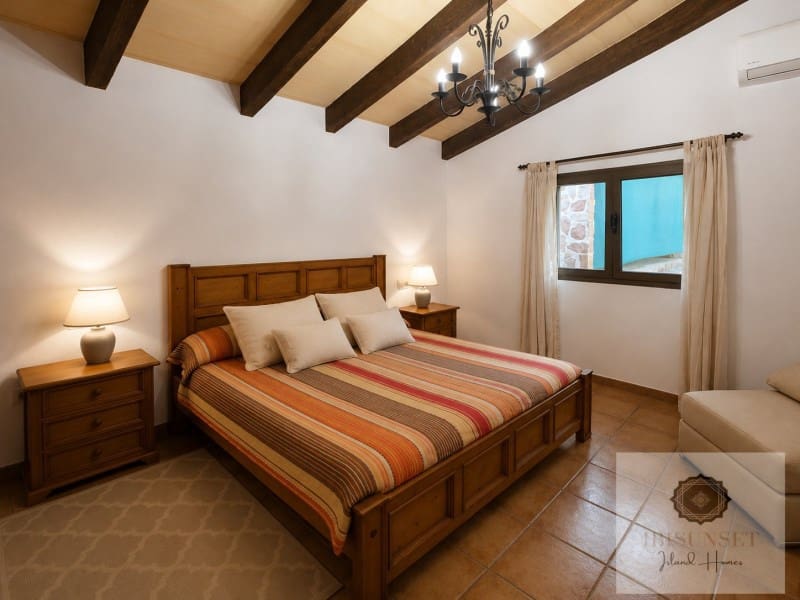 5 quarto Moradia para venda em Capdepera com piscina - 760 000 € (Ref: 10027238)