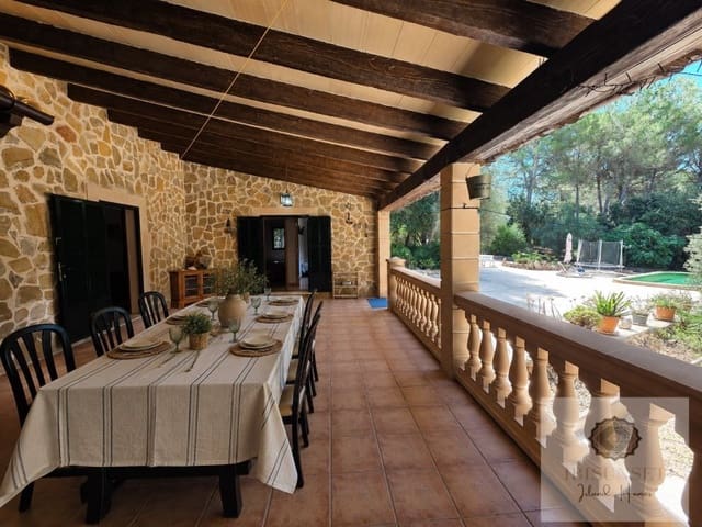 5 quarto Moradia para venda em Capdepera com piscina - 760 000 € (Ref: 10027238)