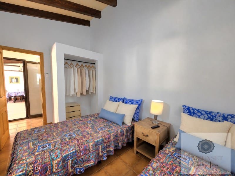 5 quarto Moradia para venda em Capdepera com piscina - 760 000 € (Ref: 10027238)