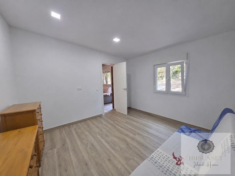 5 quarto Moradia para venda em Capdepera com piscina - 760 000 € (Ref: 10027238)