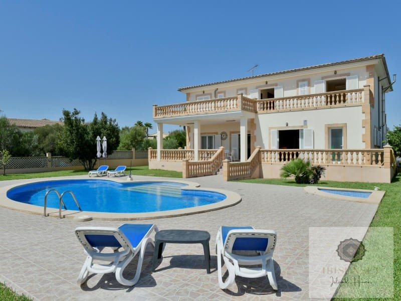 6 soveværelse Villa til salg i Calas de Mallorca med swimmingpool garage - € 1.248.000 (Ref: 10041006)