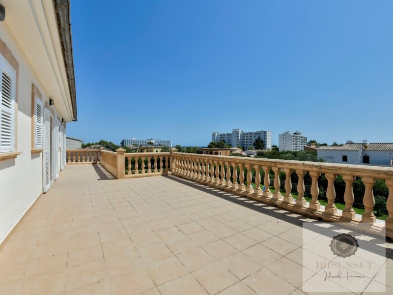 6 soveværelse Villa til salg i Calas de Mallorca med swimmingpool garage - € 1.248.000 (Ref: 10041006)