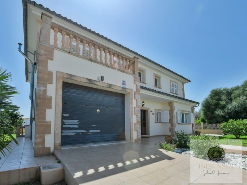 6 soveværelse Villa til salg i Calas de Mallorca med swimmingpool garage - € 1.248.000 (Ref: 10041006)
