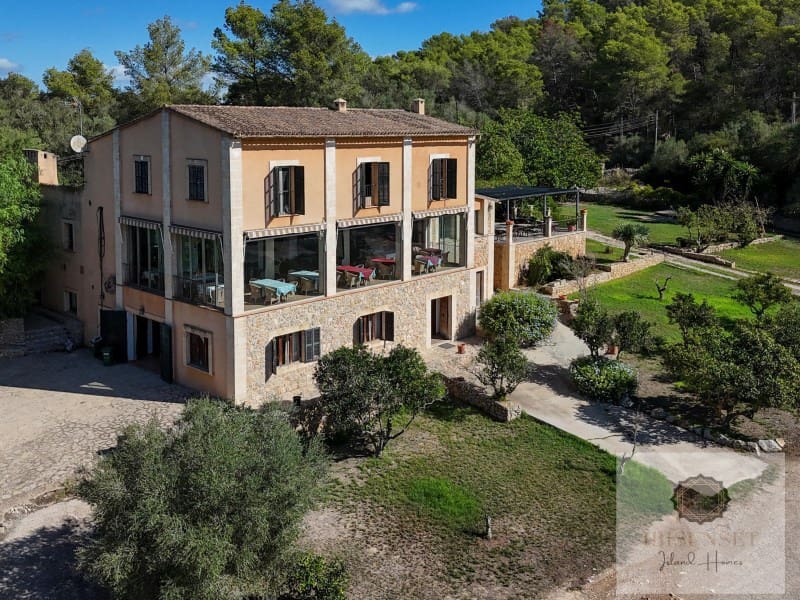 Finca/Landehus til salg i Sant Joan - € 1.485.000 (Ref: 10098275)