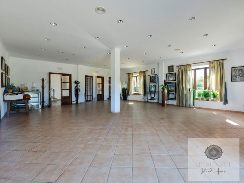 Finca/Landehus til salg i Sant Joan - € 1.485.000 (Ref: 10098275)