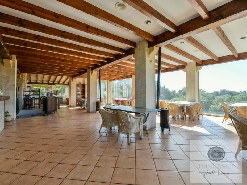 Finca/Landehus til salg i Sant Joan - € 1.485.000 (Ref: 10098275)