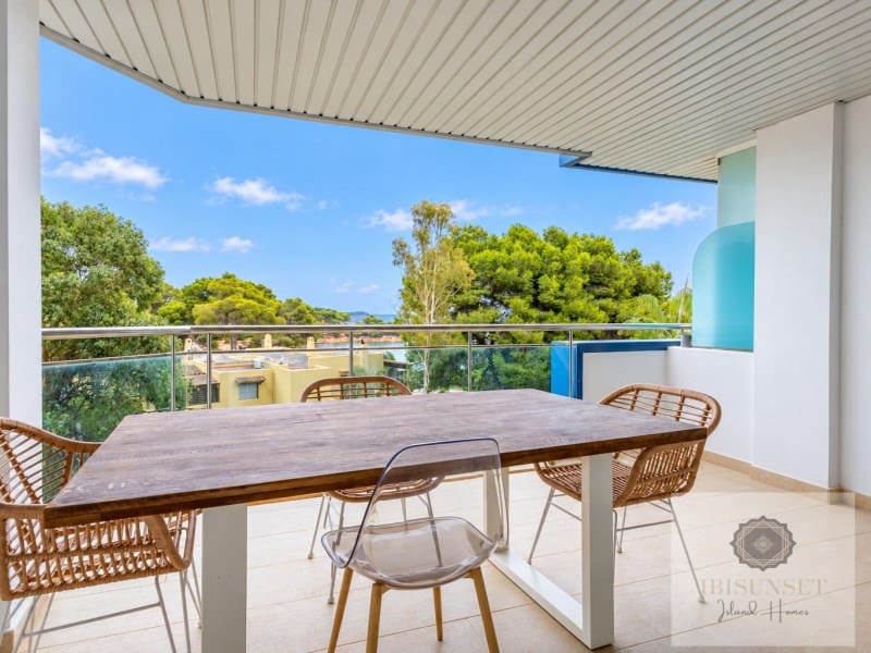 3 sypialnia Apartament na sprzedaż w Santa Eulalia / Santa Eularia z basenem garażem - 749 000 € (Ref: 10139663)
