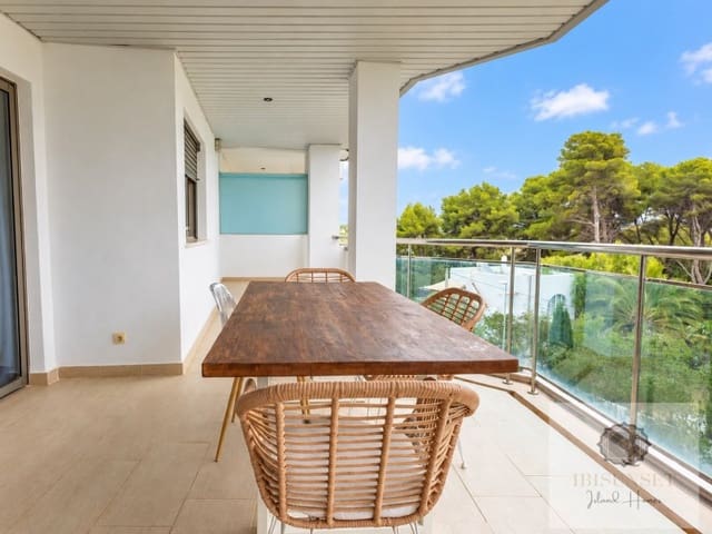 3 sypialnia Apartament na sprzedaż w Santa Eulalia / Santa Eularia z basenem garażem - 749 000 € (Ref: 10139663)