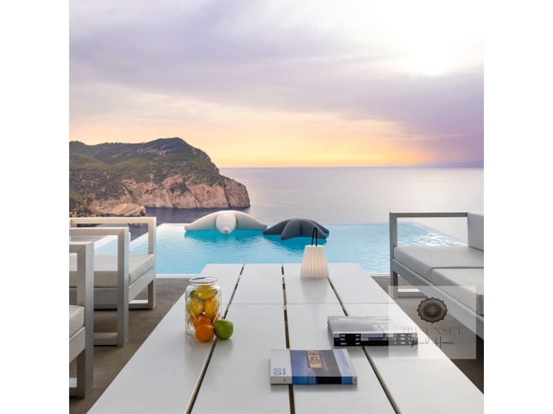 8 soverom Villa til salgs i Na Xemena med svømmebasseng garasje - € 7 200 000 (Ref: 9078660)