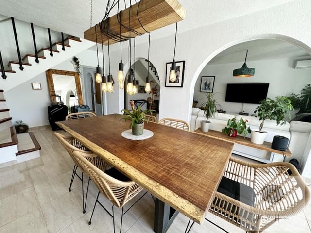 4 sypialnia Willa na sprzedaż w Port des Torrent, San Jose / Sant Josep de Sa Talaia z basenem - 1 090 000 € (Ref: 9099412)