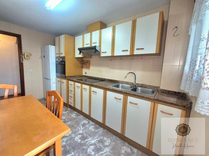 4 soveværelse Lejlighed til salg i Sant Antoni de Portmany - € 598.000 (Ref: 9110700)