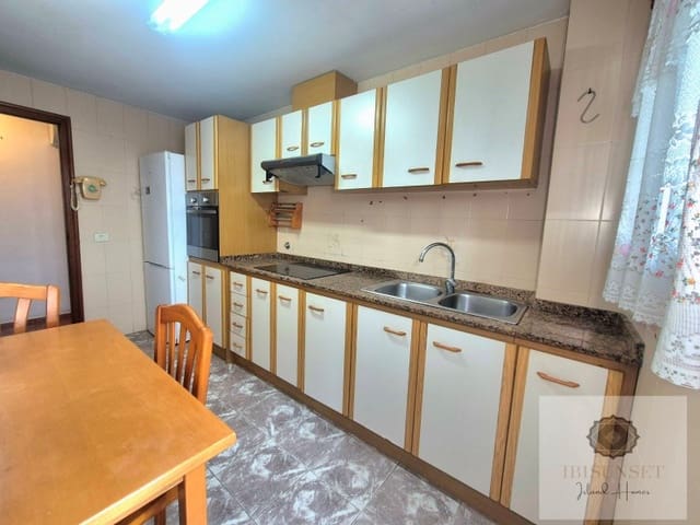 4 slaapkamer Appartement te koop in Sant Antoni de Portmany - € 598.000 (Ref: 9110700)