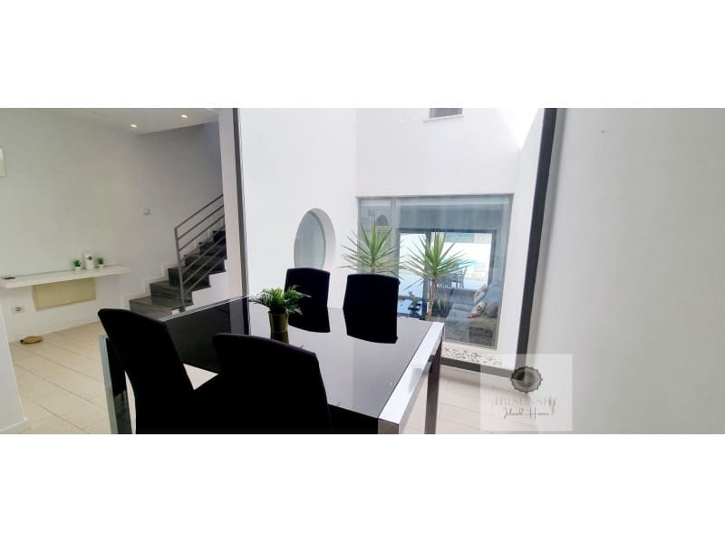 3 makuuhuone Omakotitalo vuokrattavana paikassa Cala d'en Bou mukana uima-altaan 
autotalli - 1 700 € (Ref: 9291467)