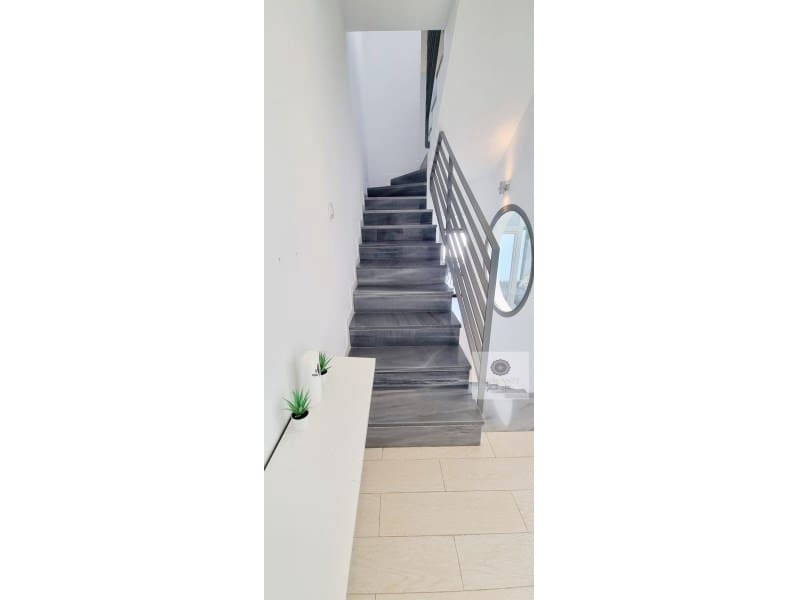 3 makuuhuone Omakotitalo vuokrattavana paikassa Cala d'en Bou mukana uima-altaan 
autotalli - 1 700 € (Ref: 9291467)