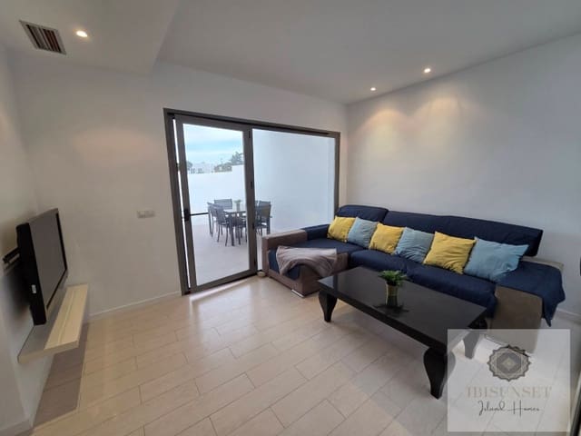 3 quarto Casa em Banda para arrendar em Cala d'en Bou, San Jose / Sant Josep de Sa Talaia com piscina - 3 500 € (Ref: 9291467)