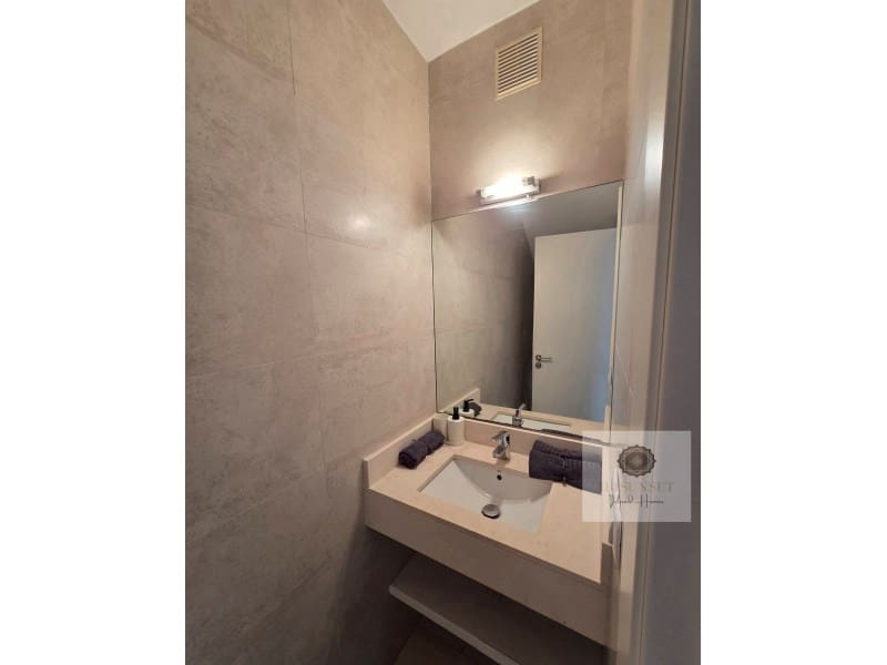 3 quarto Casa em Banda para arrendar em Cala d'en Bou com piscina - 3 500 € (Ref: 9291467)