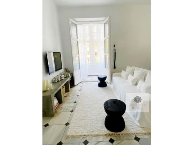 2 sypialnia Mieszkanie do wynajęcia w Miasto Ibiza / Eivissa - 2 000 € (Ref: 9375474)