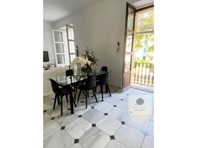 2 sypialnia Mieszkanie do wynajęcia w Miasto Ibiza / Eivissa - 2 000 € (Ref: 9375474)