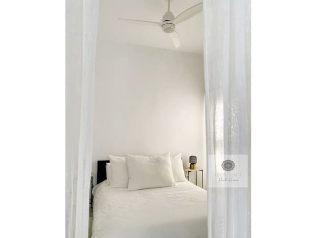 2 sypialnia Mieszkanie do wynajęcia w Miasto Ibiza / Eivissa - 2 000 € (Ref: 9375474)