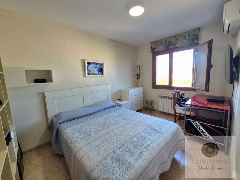 4 slaapkamer Villa te koop in Palma de Mallorca met zwembad - € 838.000 (Ref: 9393403)