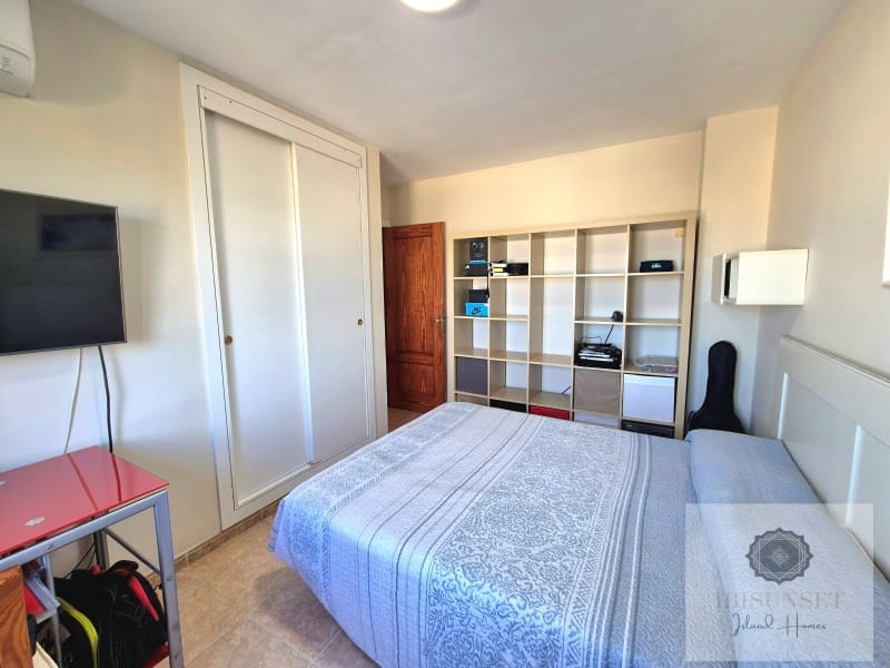 4 slaapkamer Villa te koop in Palma de Mallorca met zwembad - € 838.000 (Ref: 9393403)